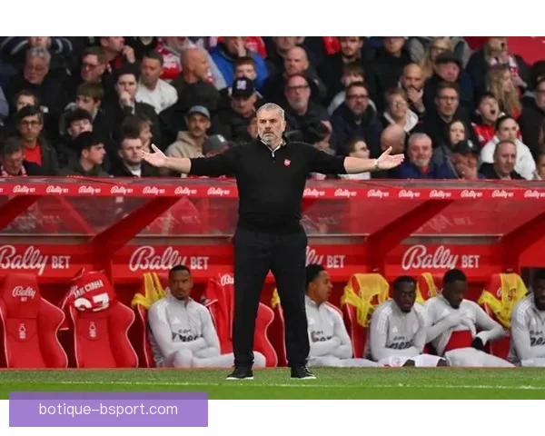 英超裁判公司正式道歉因误判取消迪亚斯进球引发关注